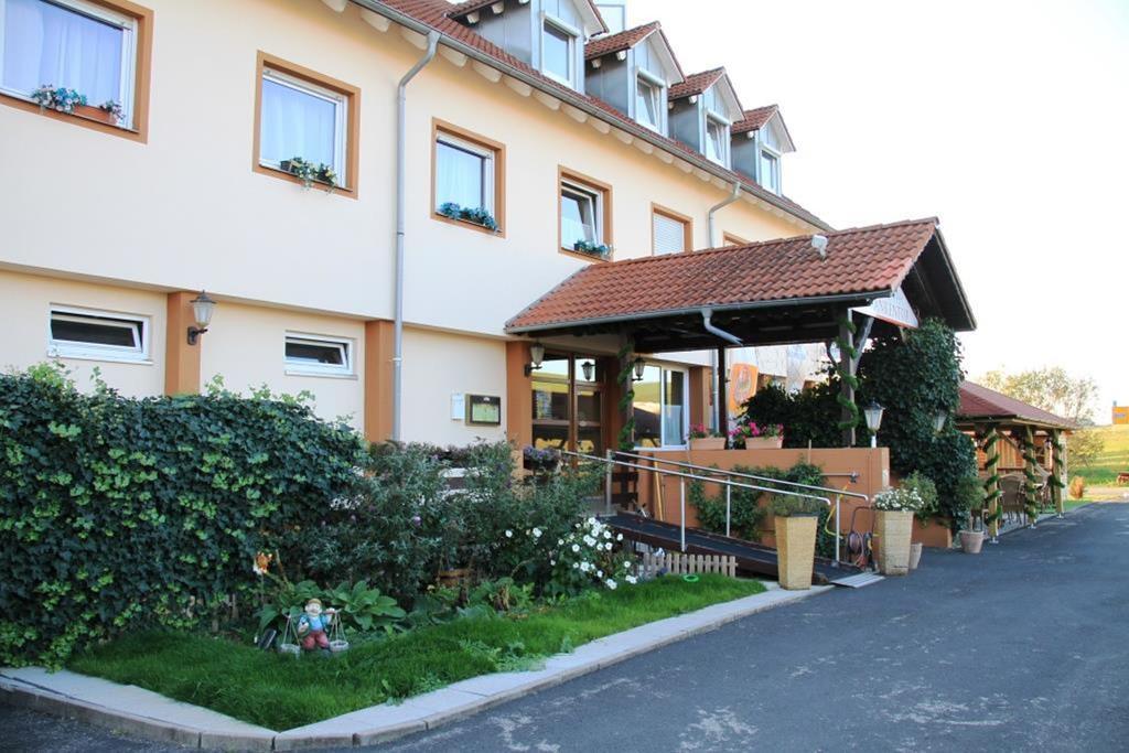 Landgasthof Frankentor Wasserlosen Екстериор снимка